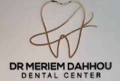 DAHHOU MERIEM – dentiste à FES